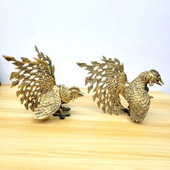 Vintage Solid Brass Pair of Fighting Cockerals Chicken Rooster Figurines - Picture 15 of 16